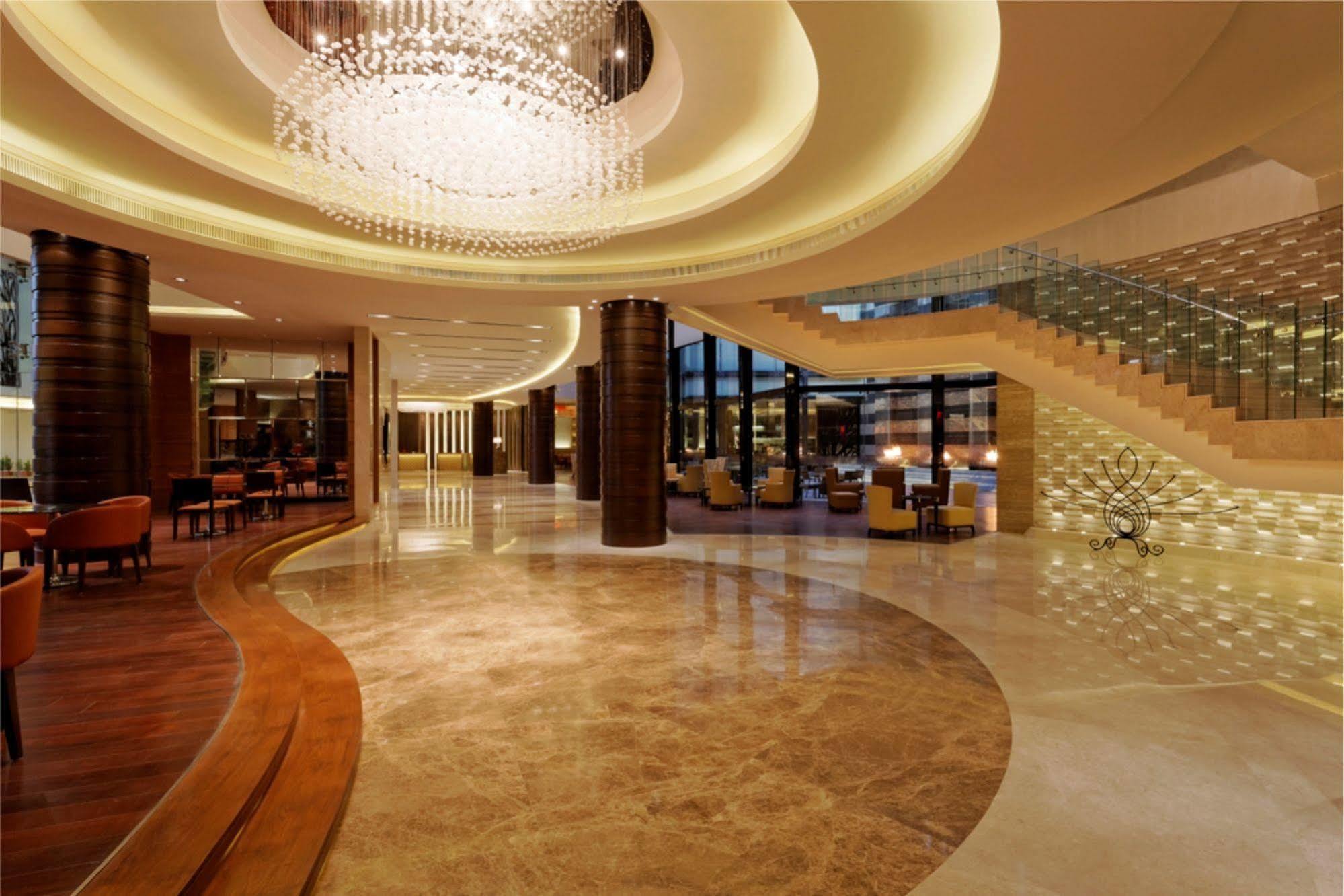 Bengaluru Marriott Hotel Whitefield Exteriör bild